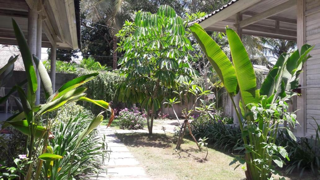 Vista Huts Lembongan Hotel Eksteriør billede